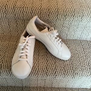 Mens White Leather Puma Sneakers 10.5